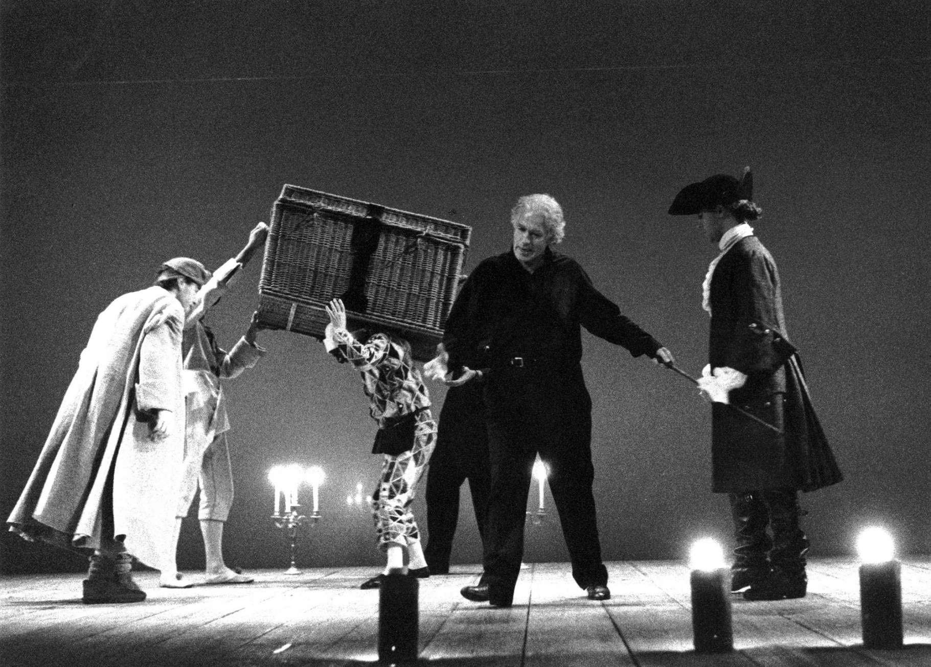 Strehler prova con i Giovani del Piccolo - foto Ciminaghi/Archivio Piccolo Teatro di Milano 