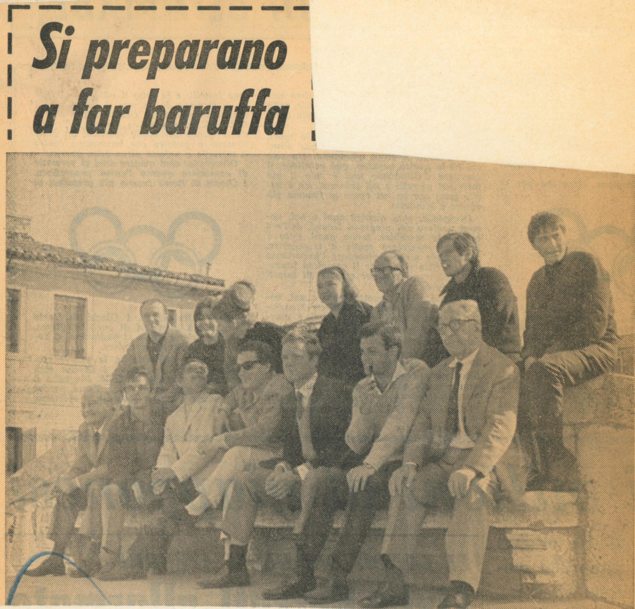  “Avanti”, 10 ottobre 1964. A Chioggia la compagnia si prepara per lo spettacolo - Archivio Piccolo Teatro di Milano